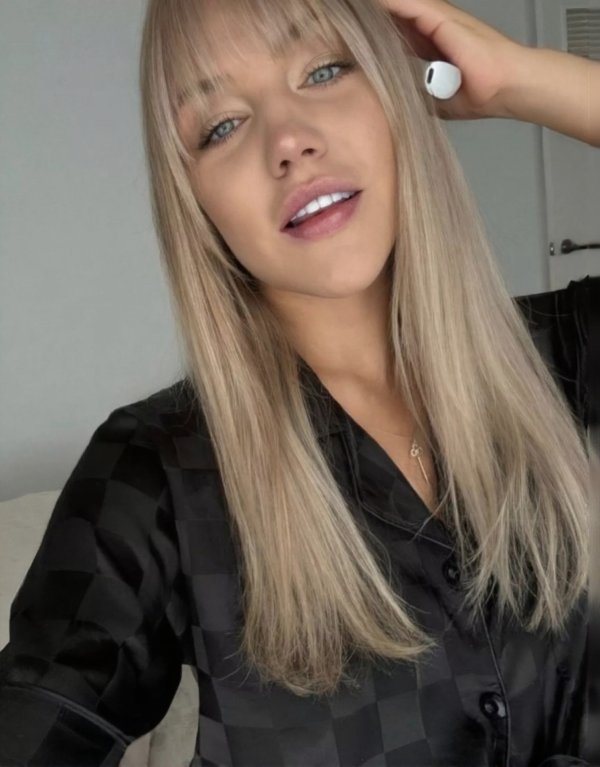 471d686e-ccc9-47d1-944b-efa91892e439.jpg